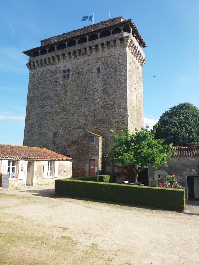 Vila Le Patronage Bazoges-en-Pareds Exteriér fotografie